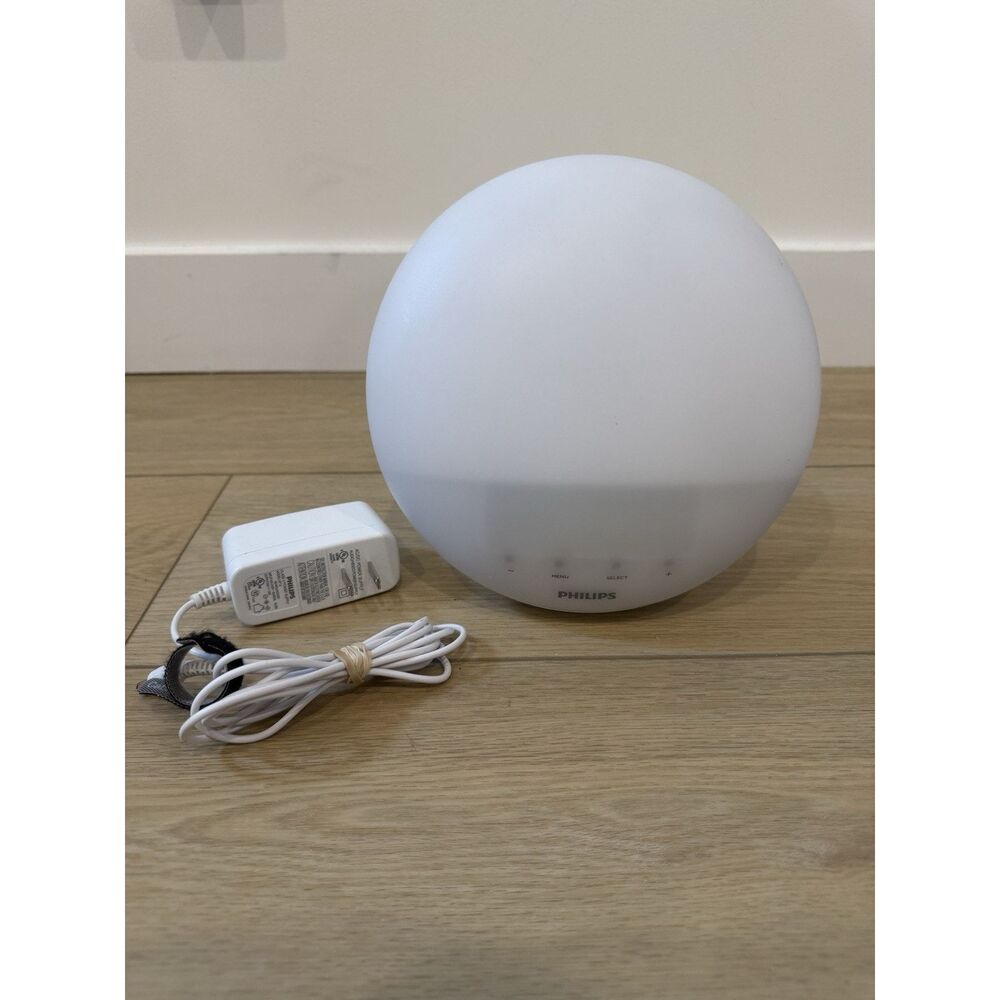Philips Smart Sleep Wake Up Light Sunrise Sunset Simulation Alarm HF3520